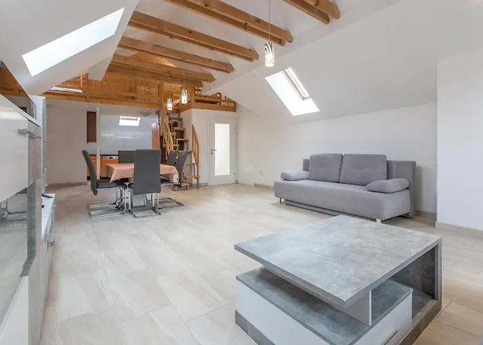 1 Bedroom Stunning In Zoll